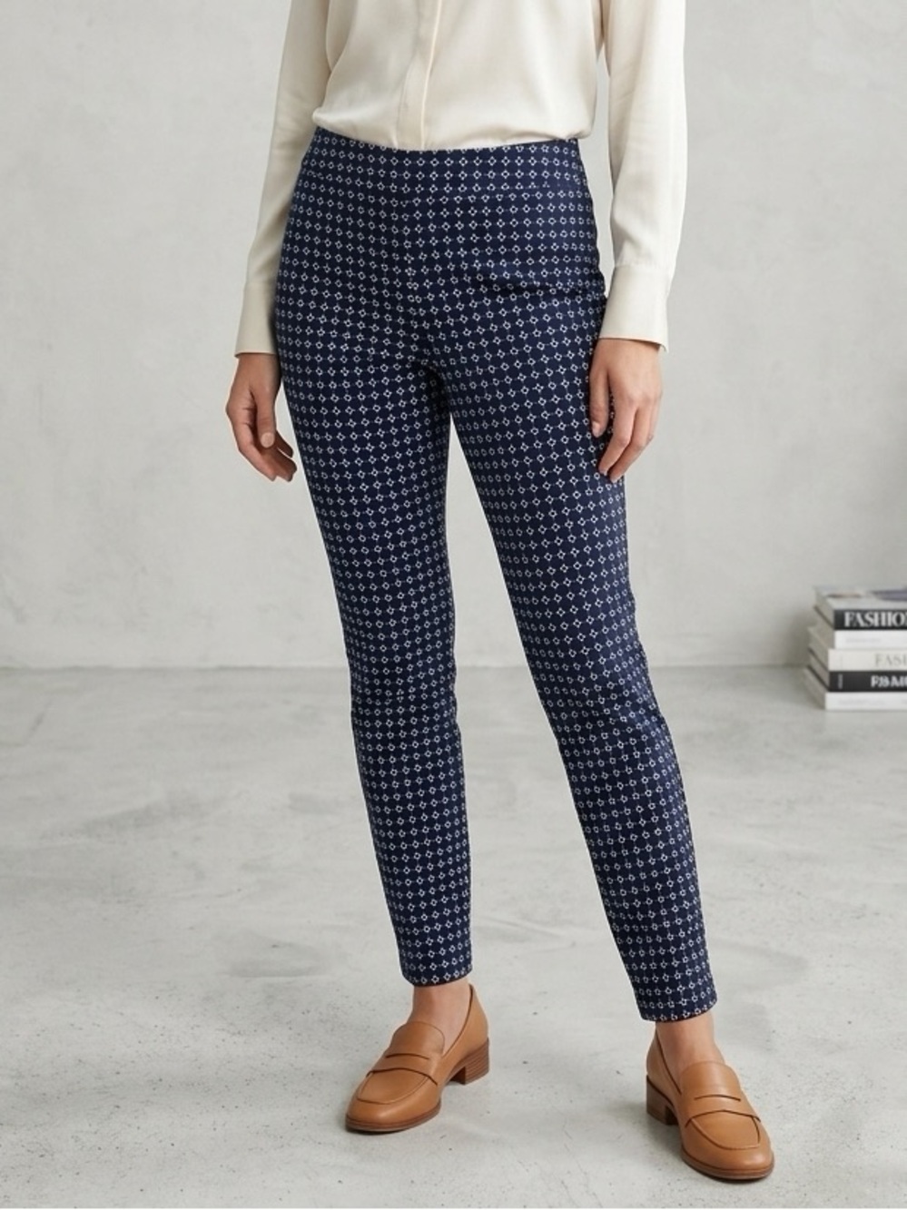The Limited Navy and White Geo-Print Skinny Pull-On Pants